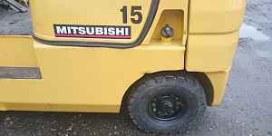 Вилочный погрузчик Mitsubishi FG15