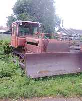Гусеничный трактор дт-75