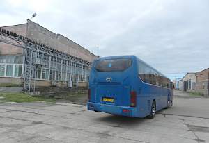 Автобус hyundai universe space