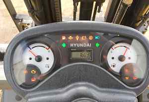 Погрузчик Hyundai 15D-7E