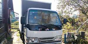 FAW 1041 промтоварный фургон