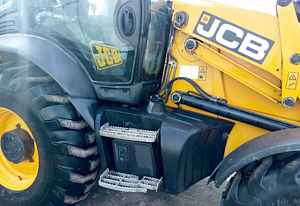 Экскаватор погрузчик JCB 3 CX 2011 год