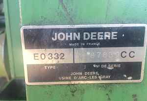 Джон Дир 332 John Deere 332