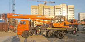 Автокран Клинцы 25 тонн.2015 г.в. Стрела 31 метров