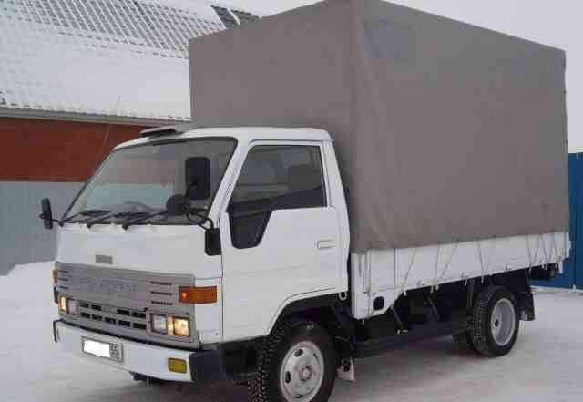 Малотоннажные грузовики Toyota Dyna