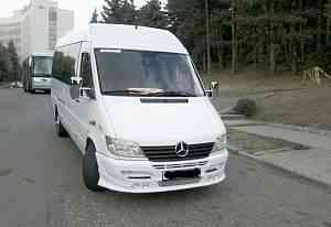 Mersedes-Benz Sprinter