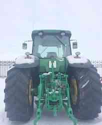 Трактор John Deere 8320