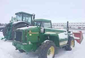 Погрузчик John Deere 4500