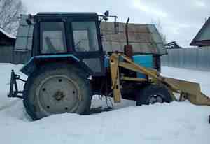 Трактор мтз82 с передним ковшем