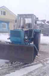 Трактор юмз-6 с Ножом для чистки снега