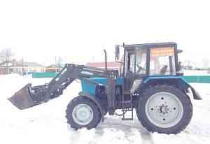 Трактор мтз 82.1 с погрузчиком 2013 года выпуска