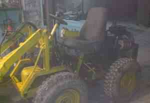 Трактор-погрузчик с дизельным двигателем 60 л. с