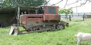 Гусеничный трактор-бульдозер дт-75