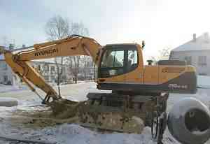 Hyundai R210W-9S 5.9 AT 4WD, 2012