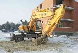 Hyundai R210W-9S 5.9 AT 4WD, 2012