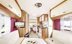 Hobby Caravan Premium 650UFF 2012 