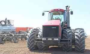 Трактор Case STX 435