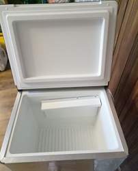 Холодильник RC 2200 EGP 12 / 230v газа Алюминий Do