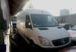 Микроавтобус Mercedes-Benz sprinter