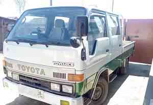  грузовик Toyota Toyoace