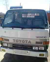  грузовик Toyota Toyoace