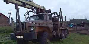 Урал 432030-01 Лесовозный тягач гидроманипулятор