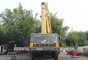 Автокран Liebherr LTM-1160 2001 года выпуска